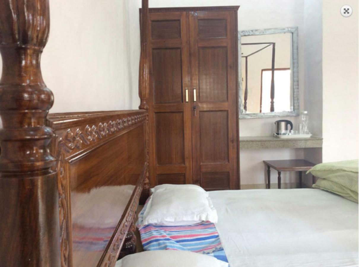 Prakriti Farms Villa Rupnagar  Bilik gambar